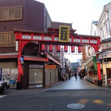 参道です。この先に大山門があります