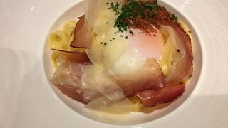 お洒落な造り、味はまぁまぁ