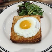 友達のは、見た目はシンプルだけど美味しかったようです