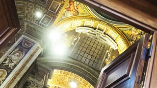 ［2015年12月8日～2016年11月20日］特別聖年で聖なる扉が開いています！！