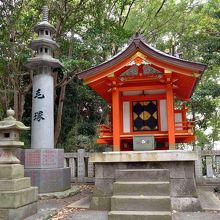 「髪の祖神」と「毛塚」