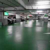 地下駐車場