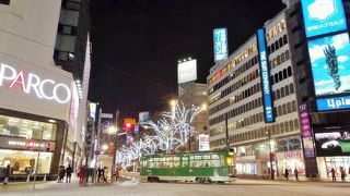 新たな路線延長でループ状に繋がり,便利になった市電