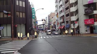 神戸のの雰囲気がある坂道。