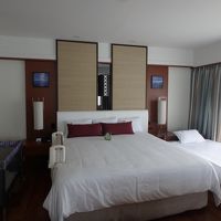 キングベッド＋エキストラベッド