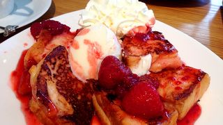 フレンチトーストが美味しい カフェ ポポロ