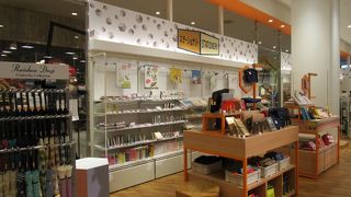 インキューブ (イオンモール香椎浜店)  可愛い小物がいっぱい