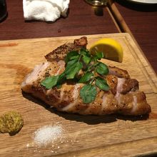 追加で頼んだ豚肉