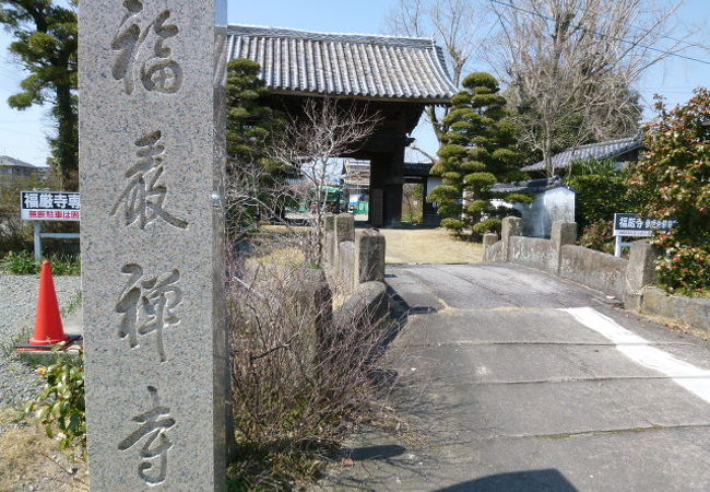 柳河藩主の立花家の菩提寺です