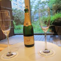 ウェルカムシャンパン。