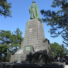 後ろ姿もえいろう！