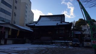 岐阜の街中にあるお寺