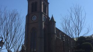 明洞の喧噪を忘れてしまいます‼