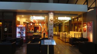 ブルー パンプキン (シェムリアップ国際空港店)