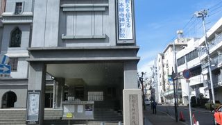 なんとなく変わった建て方