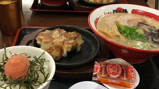 古賀サービスエリア(上り線)那の福屋台