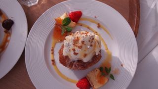 店員さんもお店も真っ白～～