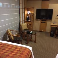 和の雰囲気の客室はゆったり過ごせます