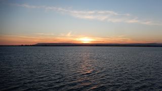 地震で再建された街