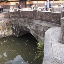 印象に残る石造りの橋