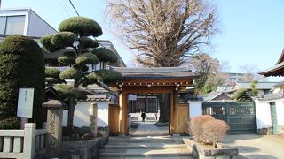 石仏の多い都立大学のお寺