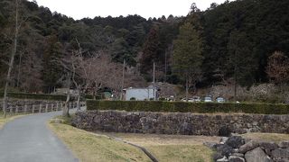 城跡めぐり:安土城跡、高額な入山料要