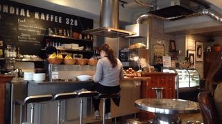 最近 注目のカフェ