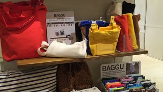 イギリステイストのおしゃれな雑貨や文房具がそろう店