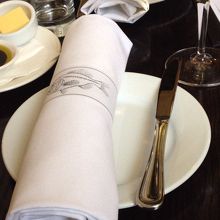 お魚の絵が付いたナプキンリング