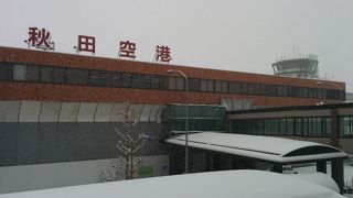 ～★☆秋田名物「なまはげ」がお出迎えする空港☆★～