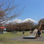 遊園地つきドライブイン&#12316;小さい子供の遊び場としてぴったり