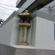 コンクリート造りのお寺
