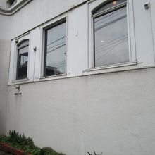 城南線　双葉学園前バス停から振り向いて上を向くと・・・