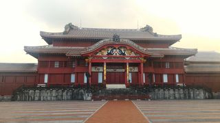 どこも中国人だらけ