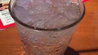 カフェ利用も出来るハンバーガーショップ