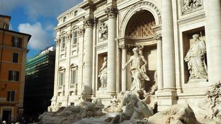 これぞ、イタリア　トレヴィの泉