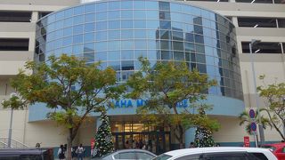 テナントも含め百貨店並みの商業施設