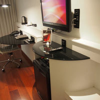 湯沸かし器あり