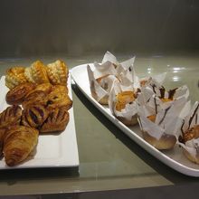 パイやマフィン等