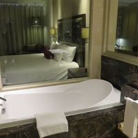 部屋丸見えですが、目隠しもありますので安心を