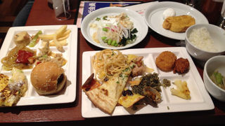 楽しみながら食事ができるビュッフェレストラン