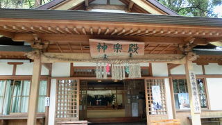 高千穂の夜神楽を楽しめる神楽殿