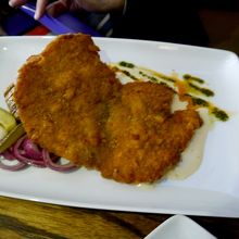 　Snitsel　12.5ユーロ