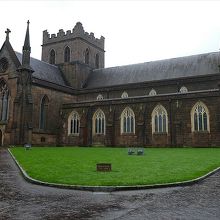 聖パトリック大聖堂 (アイルランド教会)もルートの一部