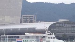 フェリーで軍艦島へ