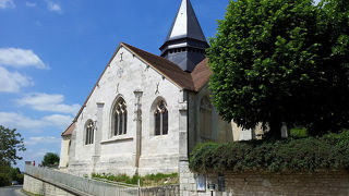 【ジヴェルニー】 モネが眠る小さな村の教会