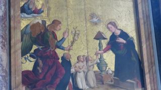 女神イシスの神殿の基礎・・・