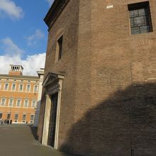 ラテラーノ洗礼堂バッティステロ 