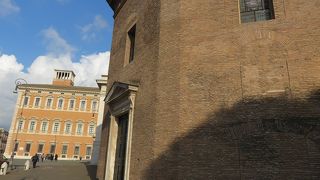 洗礼堂の原型・・・