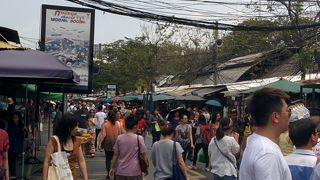 基本、アウトドアです。